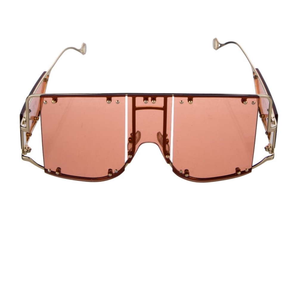 Fenty Tinted Oversize Sunglasses